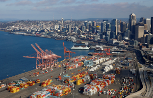 西雅圖港貨運作業停擺 資方歸咎於勞方拒絕派遣工人