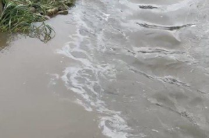 竹縣鳳山溪汙染太嚴重！新埔鎮無法恢復供水 水公司頭大