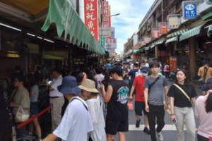 端午連假人潮強勢回歸 台南到處是觀光人潮