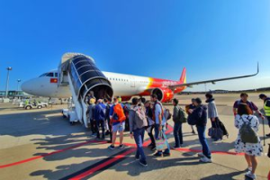 搭乘越捷航空享免費旅遊保險優惠 飛越南機票單程最低只要1,850