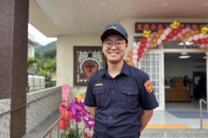 屏東23歲最年輕警所長派任三地門「最美派出所」