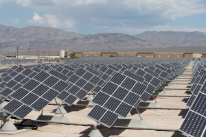 美太陽能供應鏈緩解 合約電價三年來首次回跌