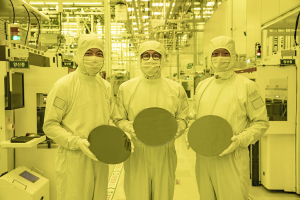 韓媒：三星搶單告捷 將生產特斯拉HW 5.0汽車晶片