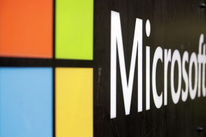微軟股價飆新高 宣布Office軟體AI新功能月費30美元