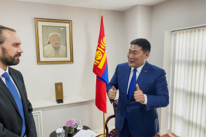 美國循大陸後院確保貨源 蒙古總理允兩國合作開採稀土