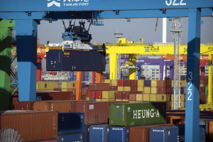 中國晉升全球最大船東國 船舶總噸位首度超越希臘、多了1噸