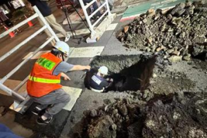 5月來第4處！北市民生東路側溝破損致坑洞 搶修工期預計2天
