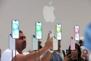 蘋果i15推出 智慧手機市場迎來小春天？