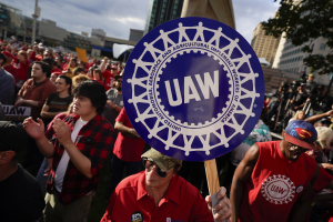 美國汽車工會威脅周五擴大罷工 最大影響將反映在通膨
