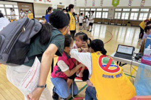 嘉義市傳出部分民眾拒打高端流感疫苗 醫護人員今起入校園接種