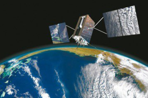 亞馬遜嗆聲SpaceX…低軌衛星爭霸戰 帶旺台鏈