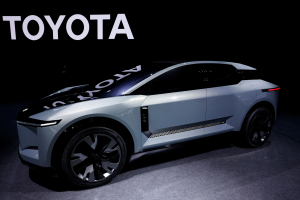 Toyota上季獲利倍翻成長 調高全年獲利預測50%
