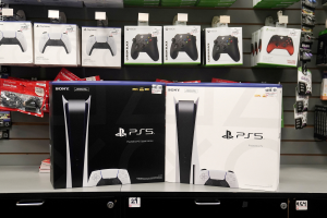 Sony：PS5已準備好 「進擊」年底購物季