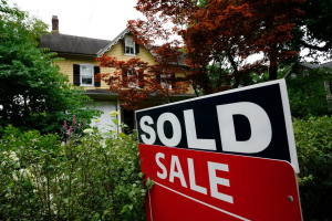 美10月房屋銷售量指數跌至22年來新低 單月交易量減少1.5%