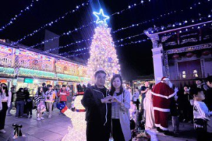 影／金門聖誕購物節 晚間點燈氣氛浪漫吸引遊客駐足