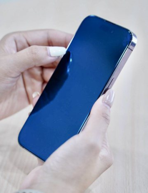「BabyEyes」推出功能型抗藍光保護貼 標榜台灣生產、品質優良