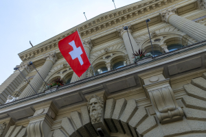 高齡人口面臨生活費飆升 瑞士公投支持提高養老金