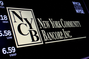 紐約社區銀行繼續暴跌 標普稱大銀行不動產曝險無虞