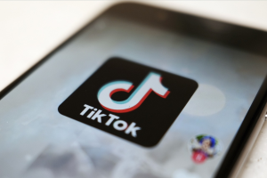 美令TikTok 半年內切割中國母公司