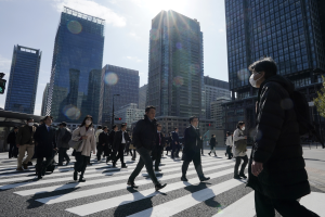 日本搶外籍勞工 鬆綁法規