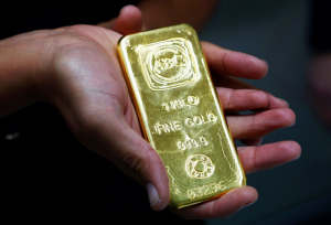 金價創新高不停歇 美銀花旗估黃金這時間衝上2,500美元