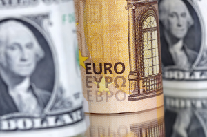 歐美利率殊途...歐元兌美元貶至11月來最低 有跌向平價之虞