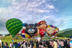 2024臺灣國際熱氣球嘉年華來啦！台東空氣品質全國奪冠 一起飛上高空「深呼吸」